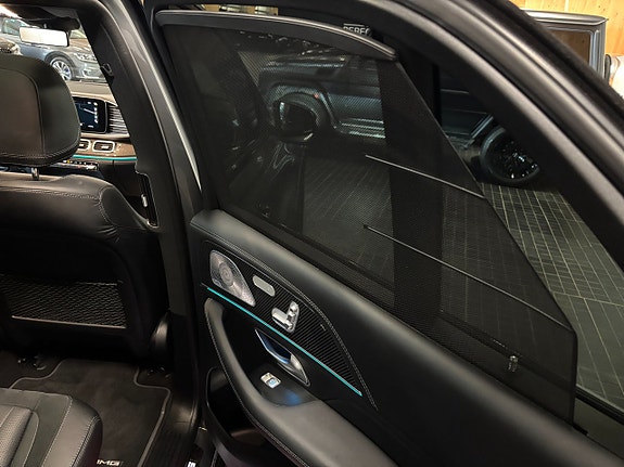 Mercedes-Benz GLE53 29 of 30