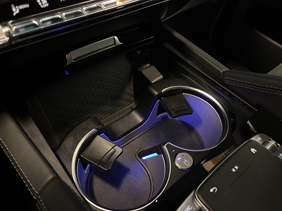 Mercedes-Benz GLE53 15 of 30