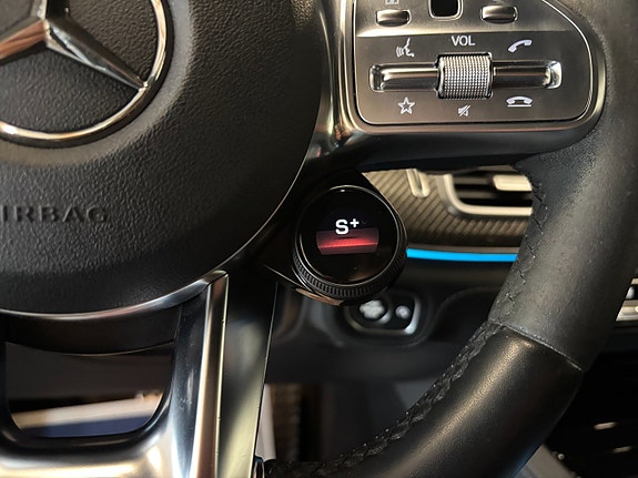 Mercedes-Benz GLE53 10 of 30