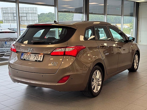 Hyundai i30 3 of 20
