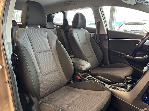 Hyundai i30 12 of 20