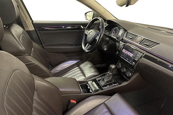 Skoda Superb 15 of 27