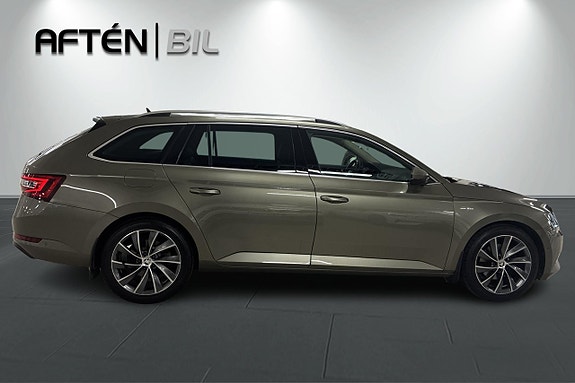 Skoda Superb 6 of 27