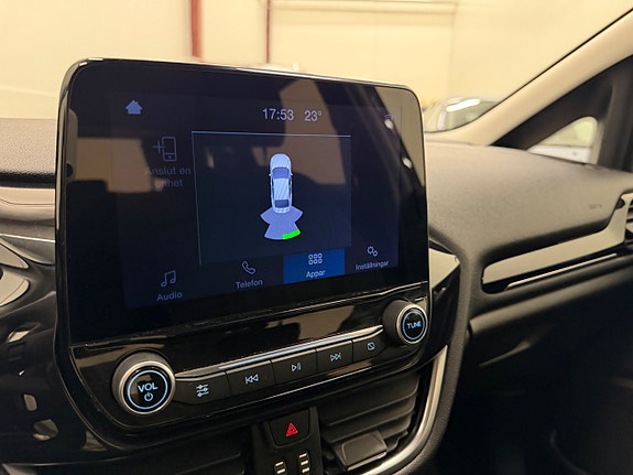 Ford Fiesta 18 of 25