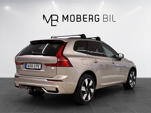 Volvo XC60 6 of 21