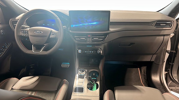 Ford Kuga 4 of 13