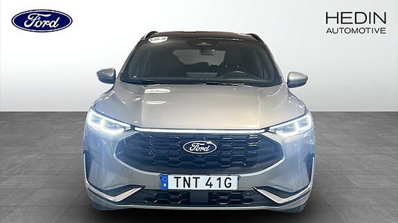 Ford Kuga 8 of 13