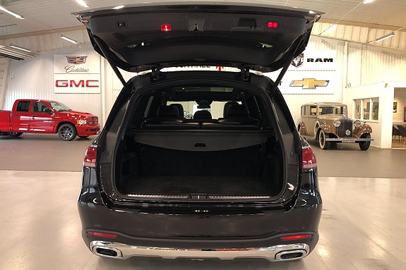 Mercedes-Benz GLS400 d 11 of 24