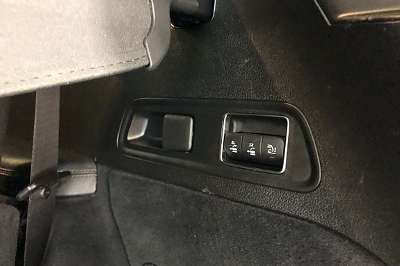 Mercedes-Benz GLS400 d 15 of 24