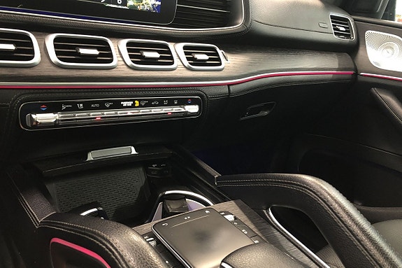 Mercedes-Benz GLS400 d 23 of 24
