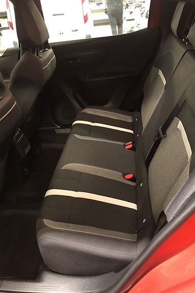 Opel Frontera 9 of 13
