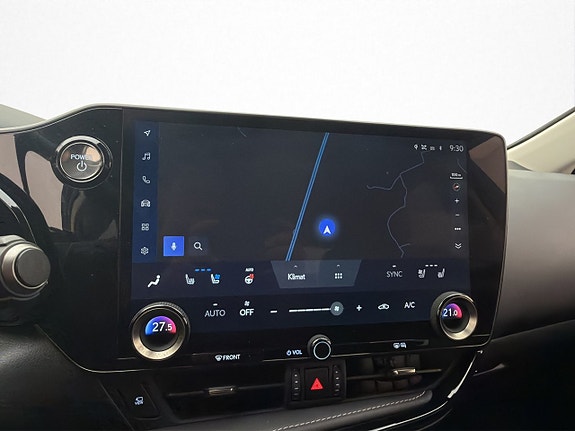 Lexus NX350h 20 of 30