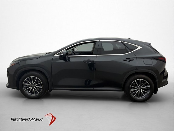 Lexus NX350h 2 of 30