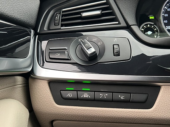 BMW 530d 25 of 30