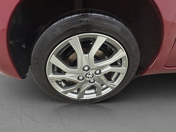 Toyota Yaris 27 of 28