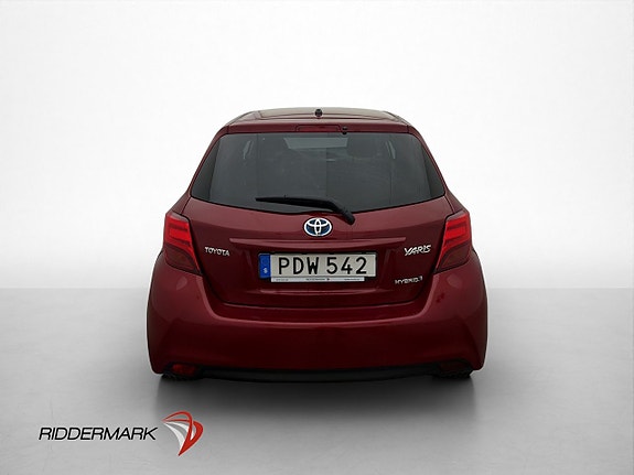 Toyota Yaris 5 of 28
