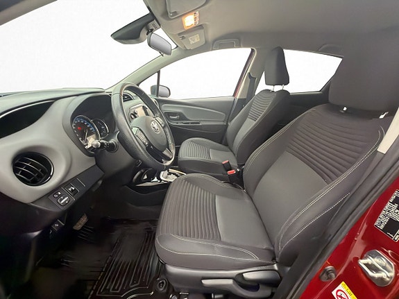 Toyota Yaris 9 of 28