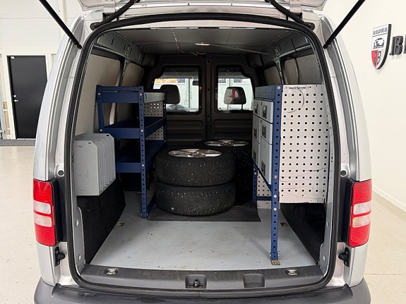 Volkswagen Caddy Maxi 12 of 15