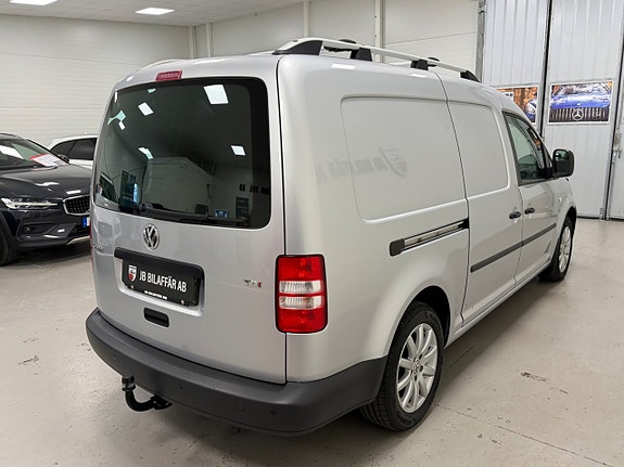 Volkswagen Caddy Maxi 4 of 15