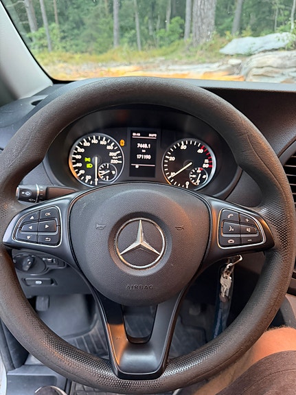 Mercedes-Benz Vito 111 6 of 7