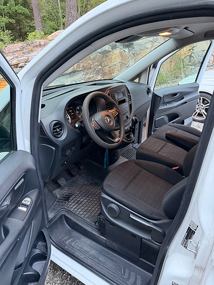 Mercedes-Benz Vito 111 7 of 7