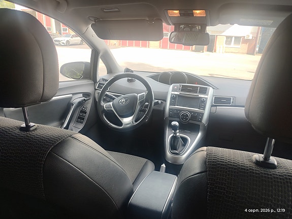 Toyota Verso 4 of 5