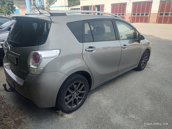 Toyota Verso 3 of 5