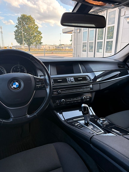 BMW 520d 5 of 7