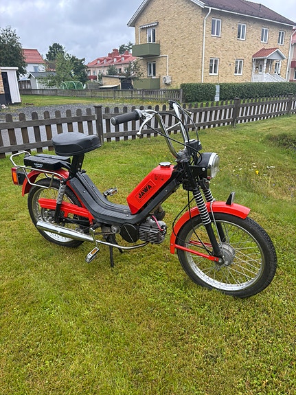 Jawa/CZ 210 Babetta 3 of 5