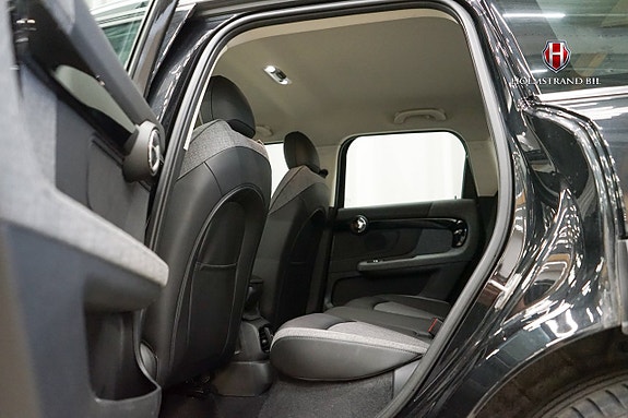 MINI Countryman Cooper SE 11 of 22
