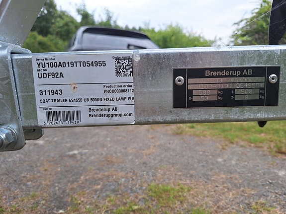 Ryds 465E + Tohatsu Fourstroke 9.8 + Brenderup 80km/h trailer 5 of 13