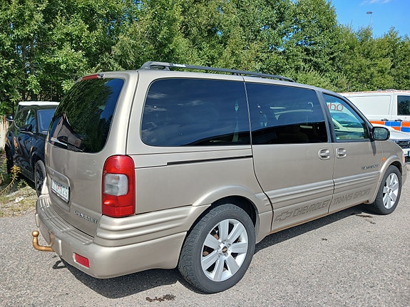 Chevrolet Trans Sport 2 of 10