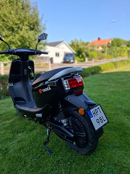 Yadea S-like elmoped klass 1 2 of 11