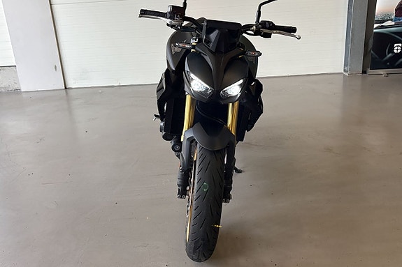 Honda Cb 1000sp /Öhlins/Racefit/259 mil!/ 16 of 17