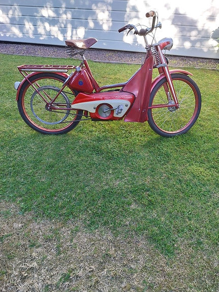 Husqvarna Novolette 2 of 5