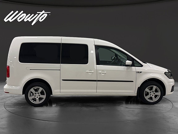 Volkswagen Caddy Maxi 3 of 17