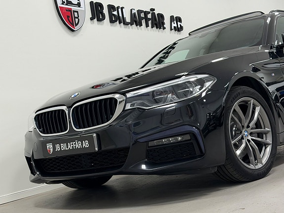BMW 520d 2 of 30