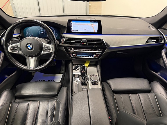 BMW 520d 12 of 30