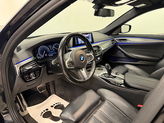 BMW 520d 8 of 30