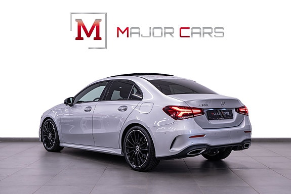 Mercedes-Benz A200 4 of 25