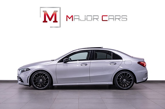 Mercedes-Benz A200 3 of 25