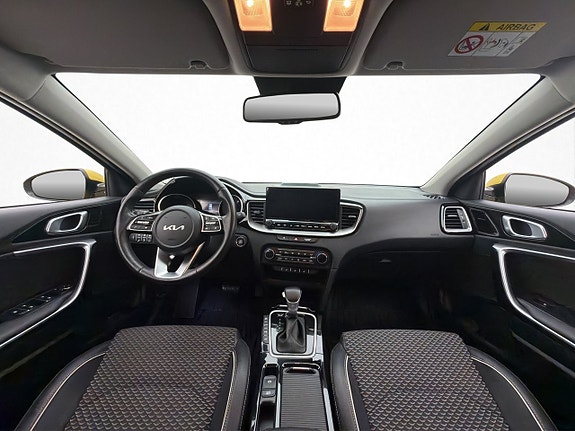 Kia Ceed 14 of 28