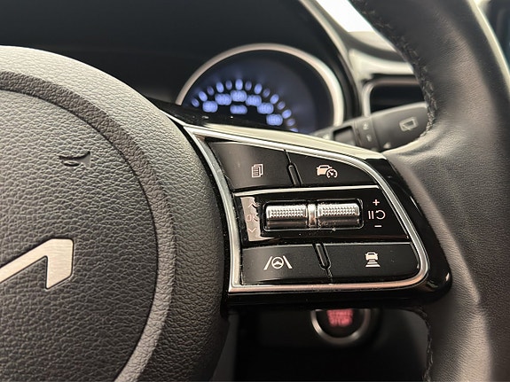 Kia Ceed 17 of 28