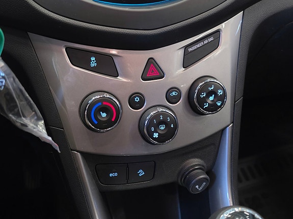 Chevrolet Trax 9 of 12