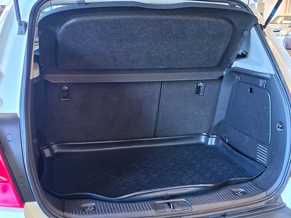 Chevrolet Trax 12 of 12