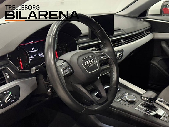 Audi A4 9 of 27