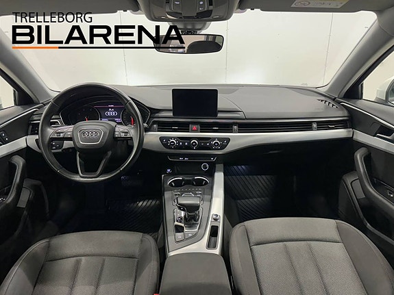 Audi A4 15 of 27