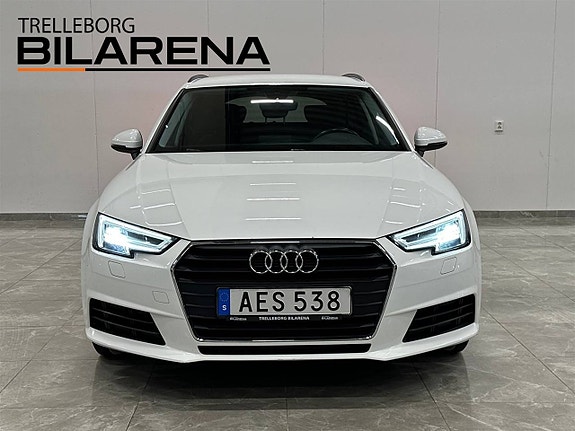 Audi A4 3 of 27