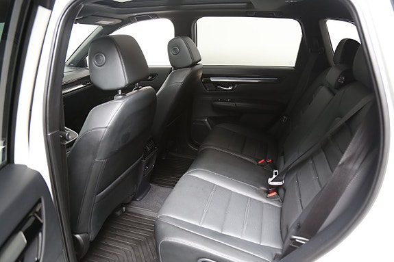 Honda CR-V 27 of 30