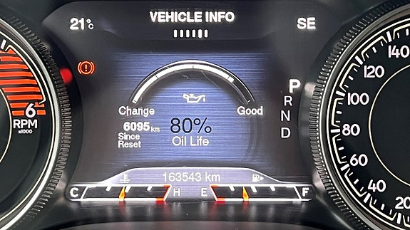 Jeep Cherokee 27 of 27
